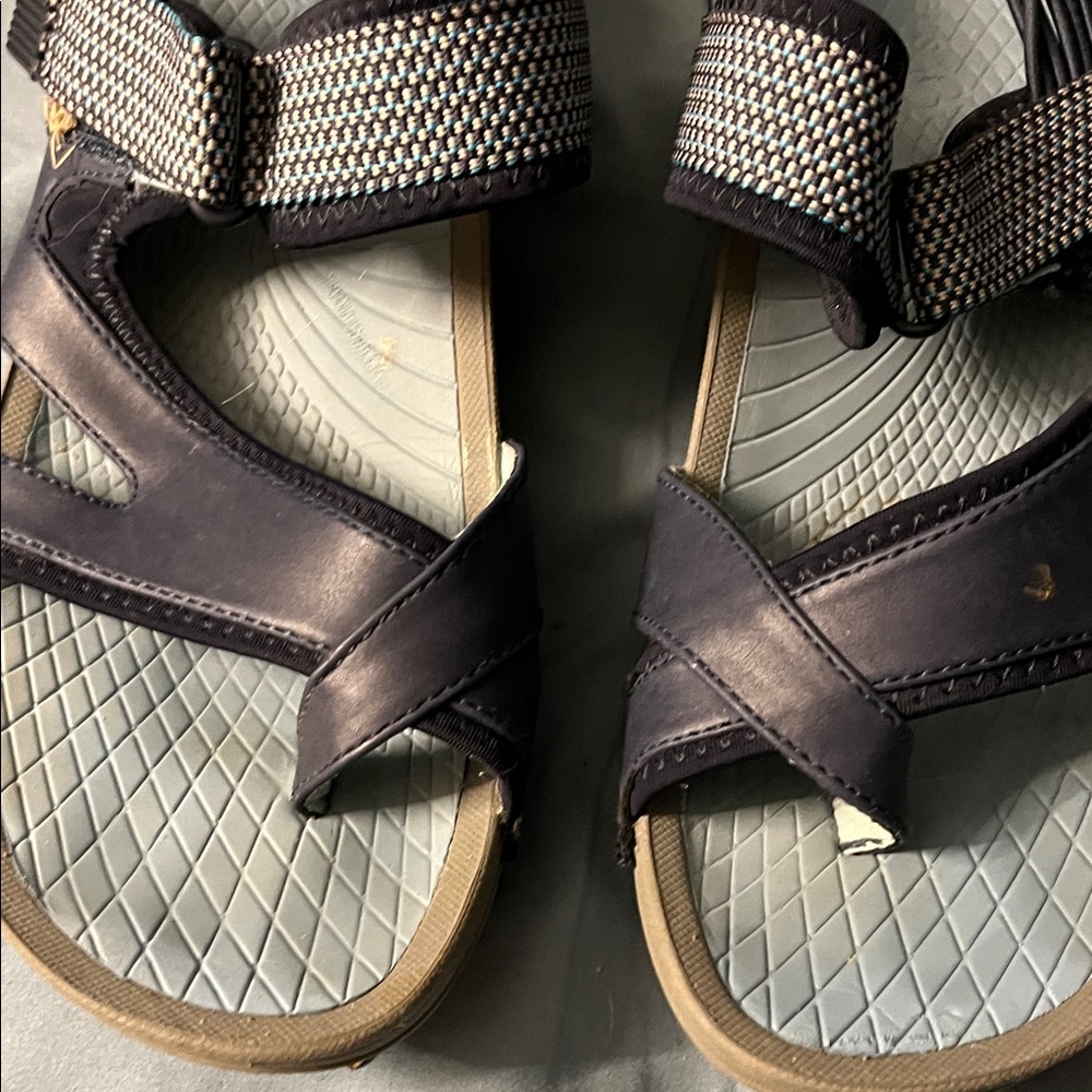 BareTraps Blue and Gray Sandals - Picture 3 of 6